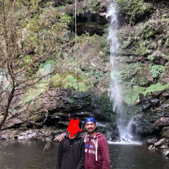 Meet your Posher, Manuel - Picture 1 of 1